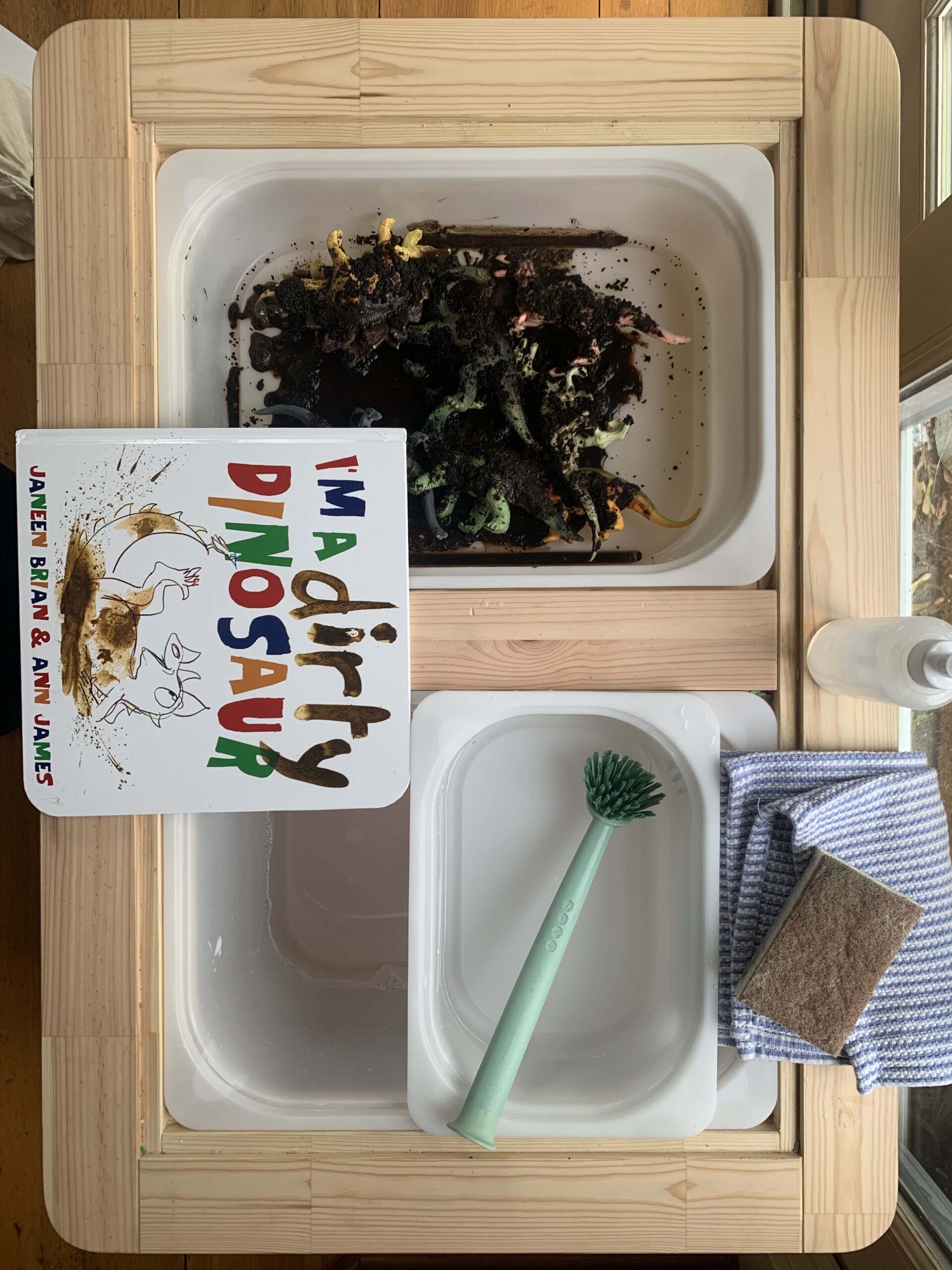 Beyond the Book Sensory Bin Activities • U Ready, Teddy?